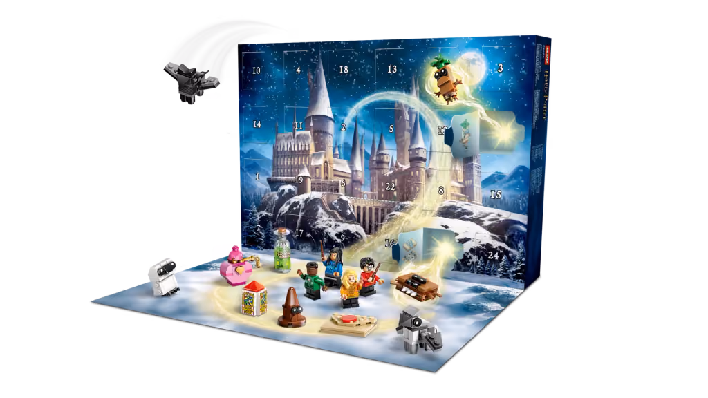 LEGO Harry Potter 2025 advent calendar contents, photograph 2 of 3