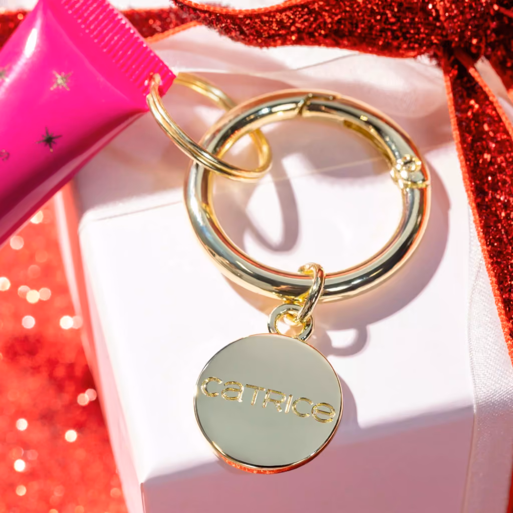 Catrice TWINKLING TREASURES advent calendar contents, photograph 6 of 7