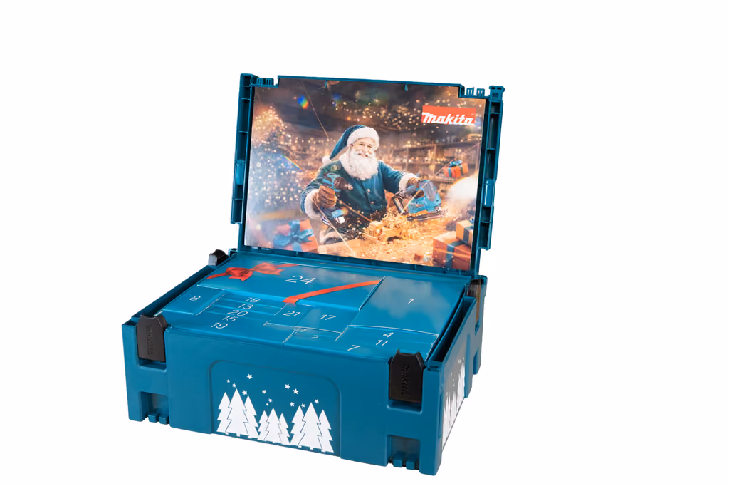 The Makita 2026 MAKPAC open, the numbered door boxes packed inside under the lid print
