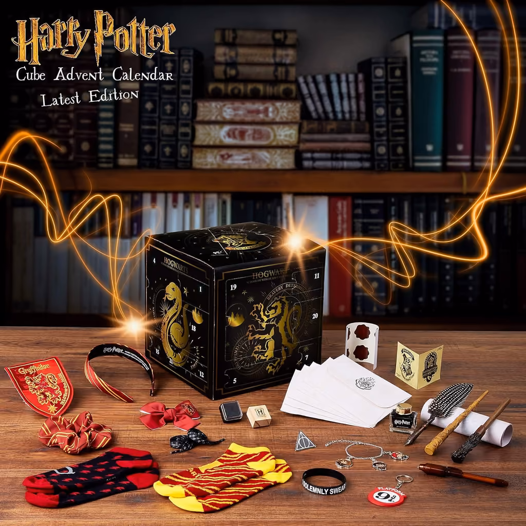 Harry Potter Hogwarts 2024 advent calendar contents, photograph 3 of 3