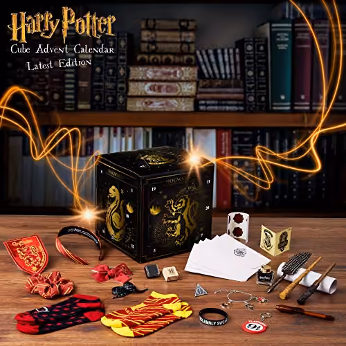 Harry Potter 2025 advent calendar contents, photograph 1 of 6