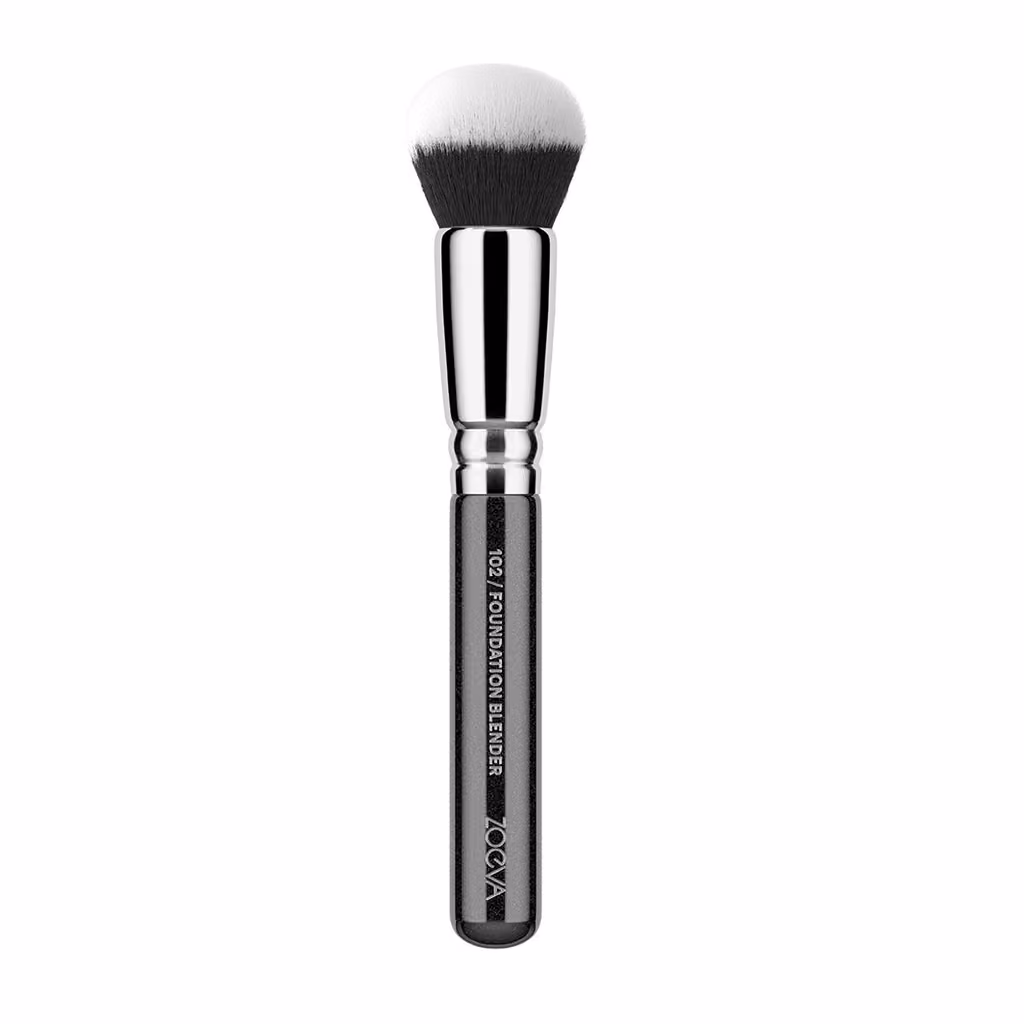 Zoeva 102 Foundation Blender brush