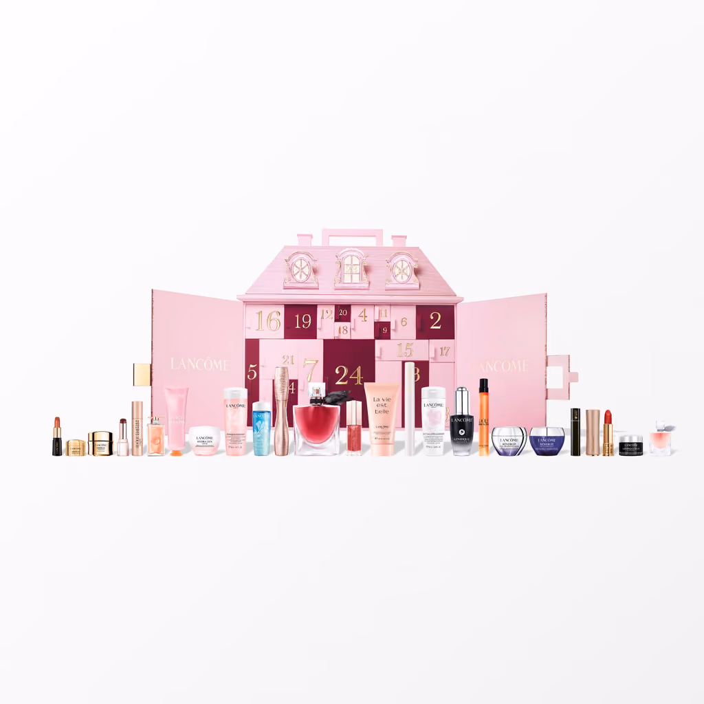All 24 Lancôme products lined up in front of the opened palace